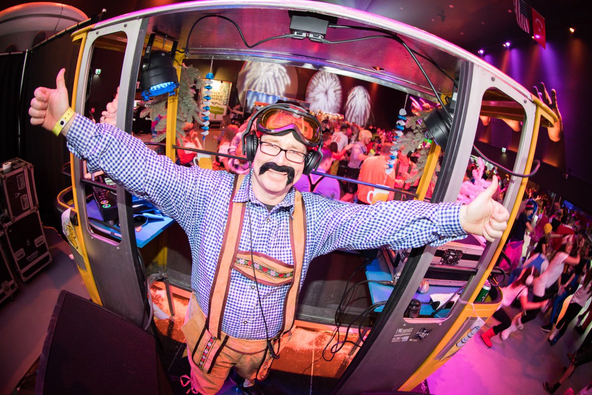 eversstaatop's tweet photo. Der Ranziger Rick auf Das #CSFEST17 @coenensander! 🍻🎉 #supertoll #ThrowbackThursday https://t.co/1fSOSISylj