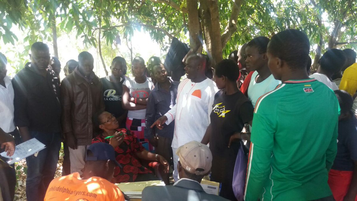 EnoshBolo's tweet photo. TODAY IN NDHIWA:First leg of voter mbilization at Maram center with aspiring MCA Job Opado North Kabuoch ward. Kuch Dongruok! 
#BolneBolo https://t.co/7oSWmUVeaB