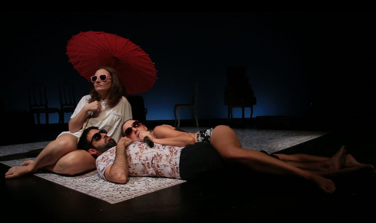 nave_73's tweet photo. ¿Existe realmente Moscú? ¿A qué distancia está nuestra felicidad? Descúbrelo los viernes a las 20:15H en #Moscú3442Km #teatro #ocio #Madrid https://t.co/yIdnPMtQMc