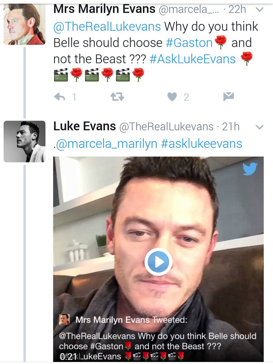 MarilynLuketeer's tweet photo. My most #HappyValentinesDay2017 💐❤💐 with #LukeEvans 😍 #AskLukeEvans 😍 @TheRealLukevans Thank you very much 😍❤😘 #Luketeers #IAmLuketeerProud https://t.co/WEjGNhAXzb