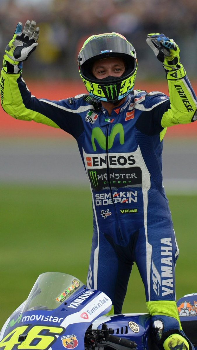 d6martin's tweet photo. @ValeYellow46 Happy Birthday to the Great Motorcycle Rider Of All Time!! #GOAT 👊🏻✊🏻4️⃣6️⃣ https://t.co/aIbJrxgQHi