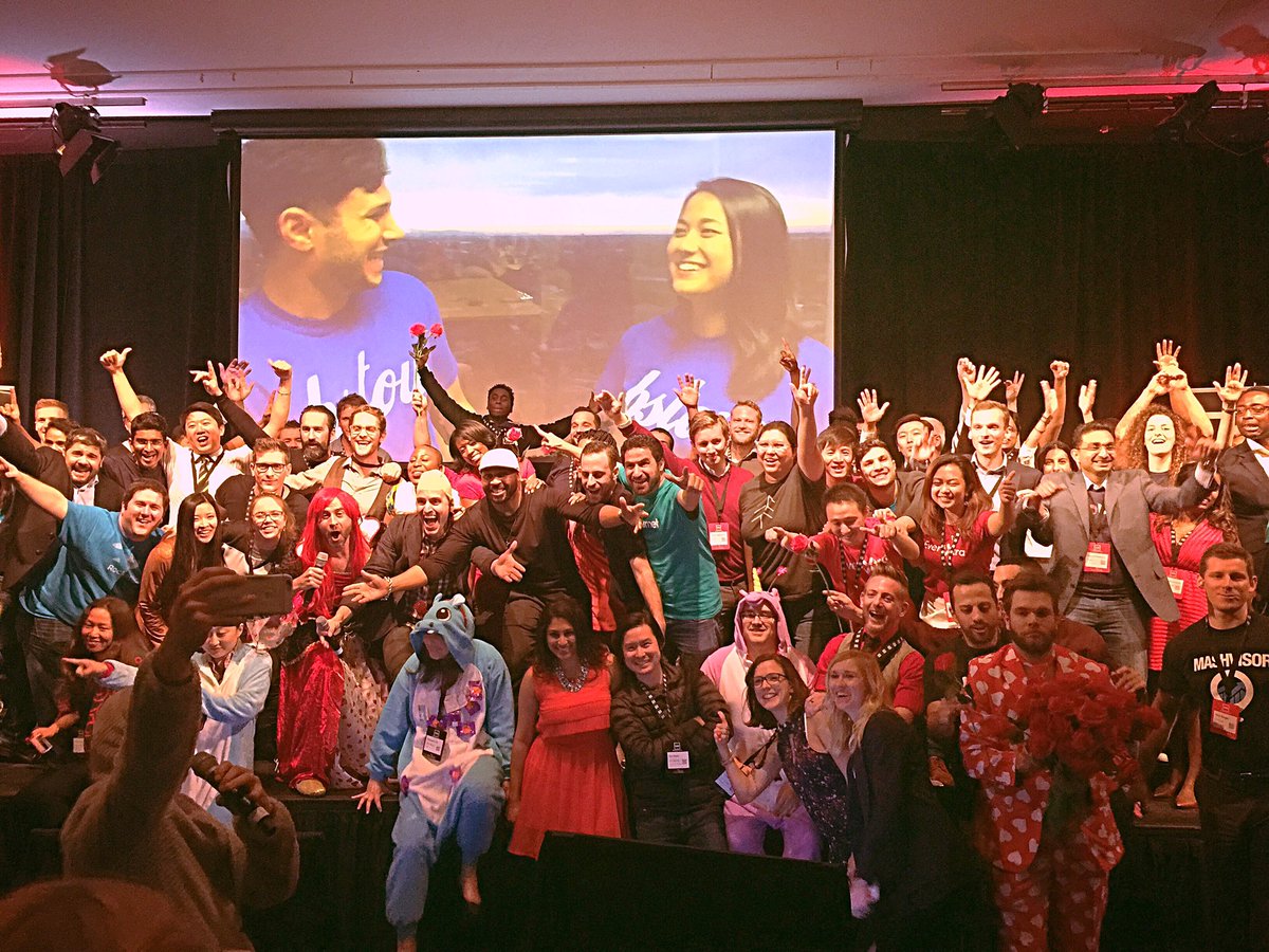 vlasso's tweet image. Congrats to the #batch19 startups who presented today! Strong performances all round.  Hope you're celebrating now! #500strong @500Startups