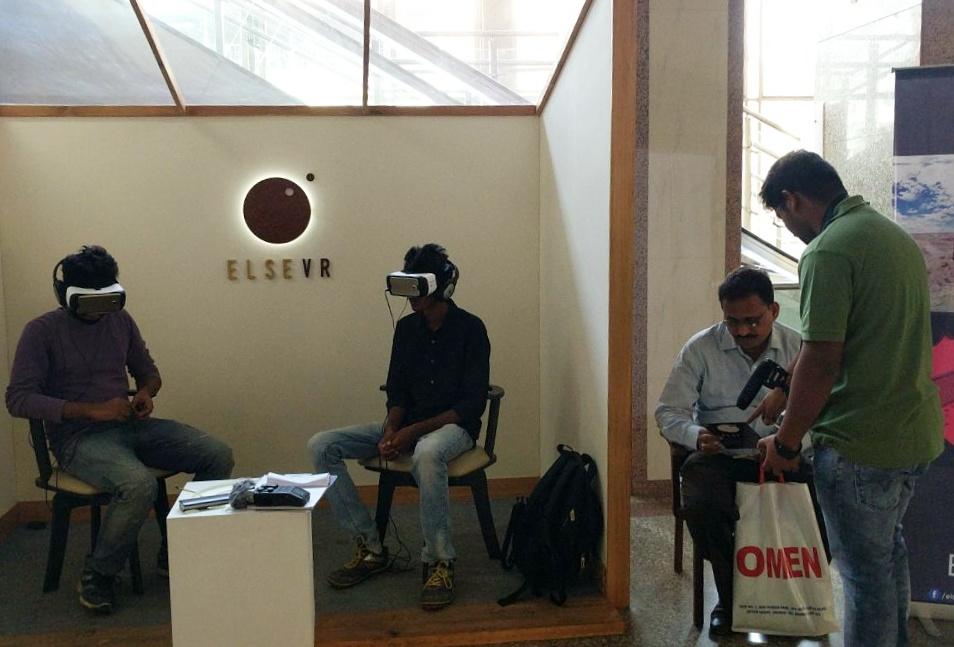 elseVRtv's tweet photo. Day 4: Films, conversation and free Google Cardboard. Join us at the #ElseVR booth in Azad Nagar metro station. https://t.co/PaGyNC4oOL