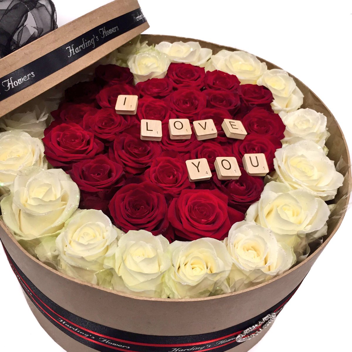 HardingFlowers's tweet image. #valentinesday #cheshunt #hertfordshire