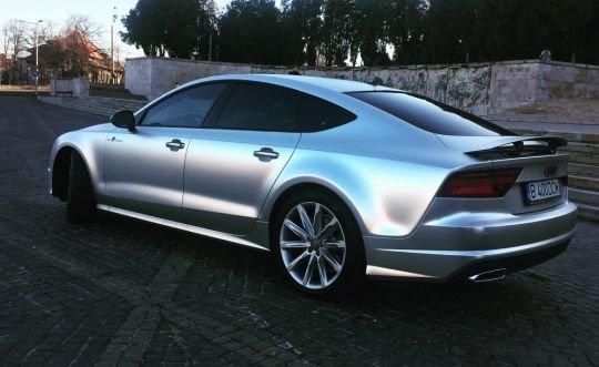 CommLC_Auto's tweet photo. #covering auto : 10 couleurs chromées #Mactac #TuningFilm via @graphiline https://t.co/fcLxApZD7J @Viscom_Paris 🚗 https://t.co/bYm6RU10Nx