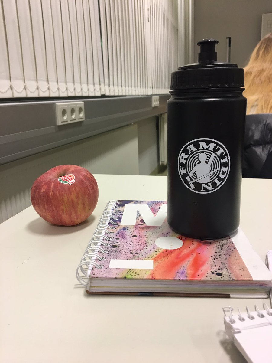 árshátíðargjöfin komin í allar stofur

njótið elskur!!💯💯😩💦