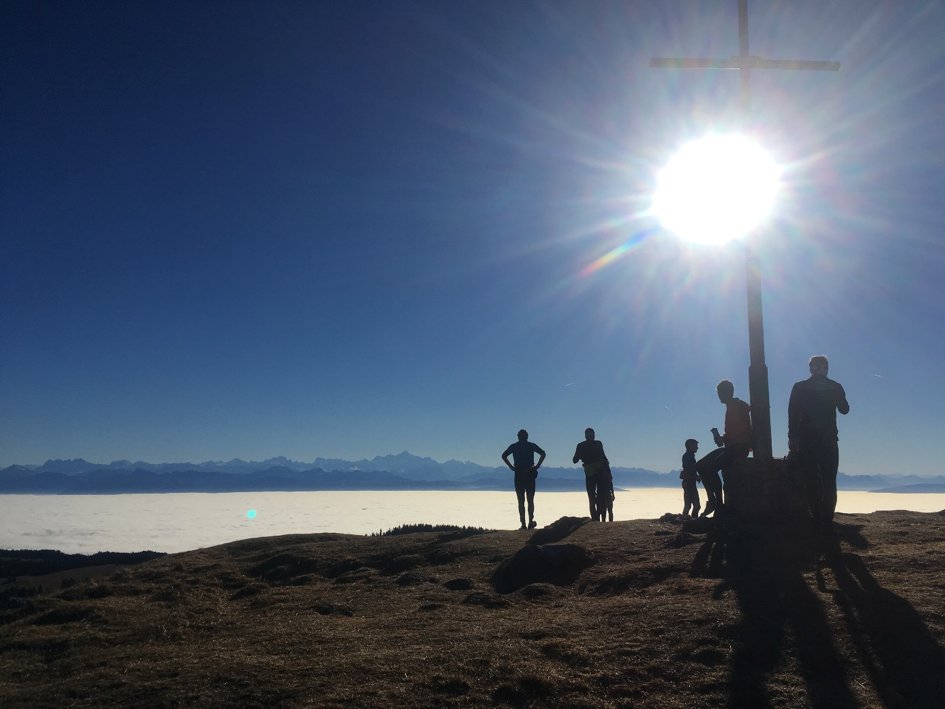 New shirt with new colors for <a href="/LBasset/">Lucas Basset</a> this season. Read about changes from vjsport.fi/en/changes-3/ #vjsport #teamvj <a href="/oklinne/">OK Linné</a>