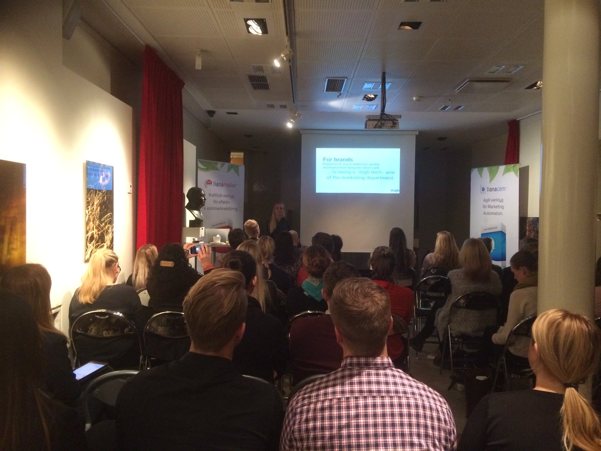 LianaTech's tweet photo. Lisa Strøm Pedersen, SM Strategist @dinglesweden: "social media misconception #1: social media is the intern's responsibility" #lianaevents https://t.co/vz8KO4qObx