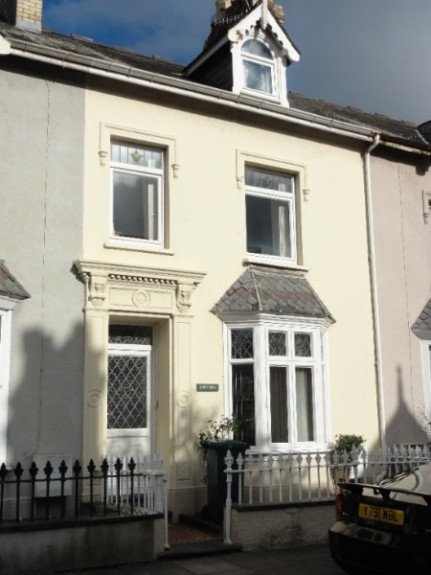 We have a 6 bedroom house located on Stanley Terrace, #Aberystwyth. Available from June 2017. #StudentAccommodation
£71pcw