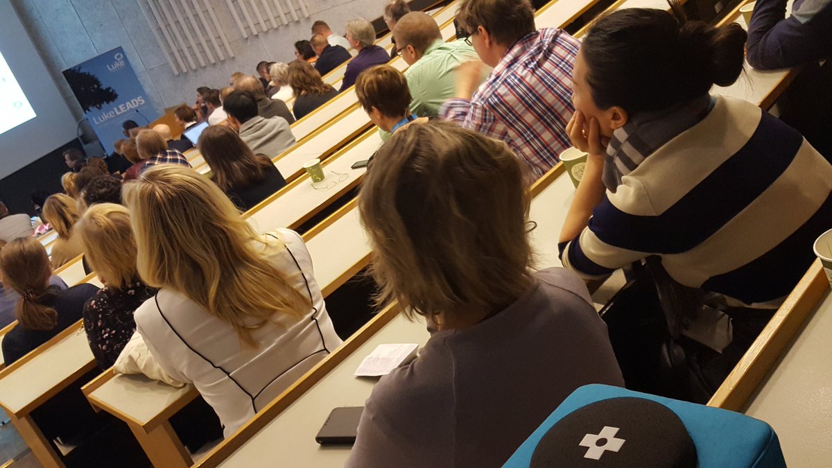 annariittalund's tweet image. #LukeLeads käynnissä! Mahtavia tutkimusideoita ja kompakteja esityksiä! #tutkijatpitchaa @LukeFinland