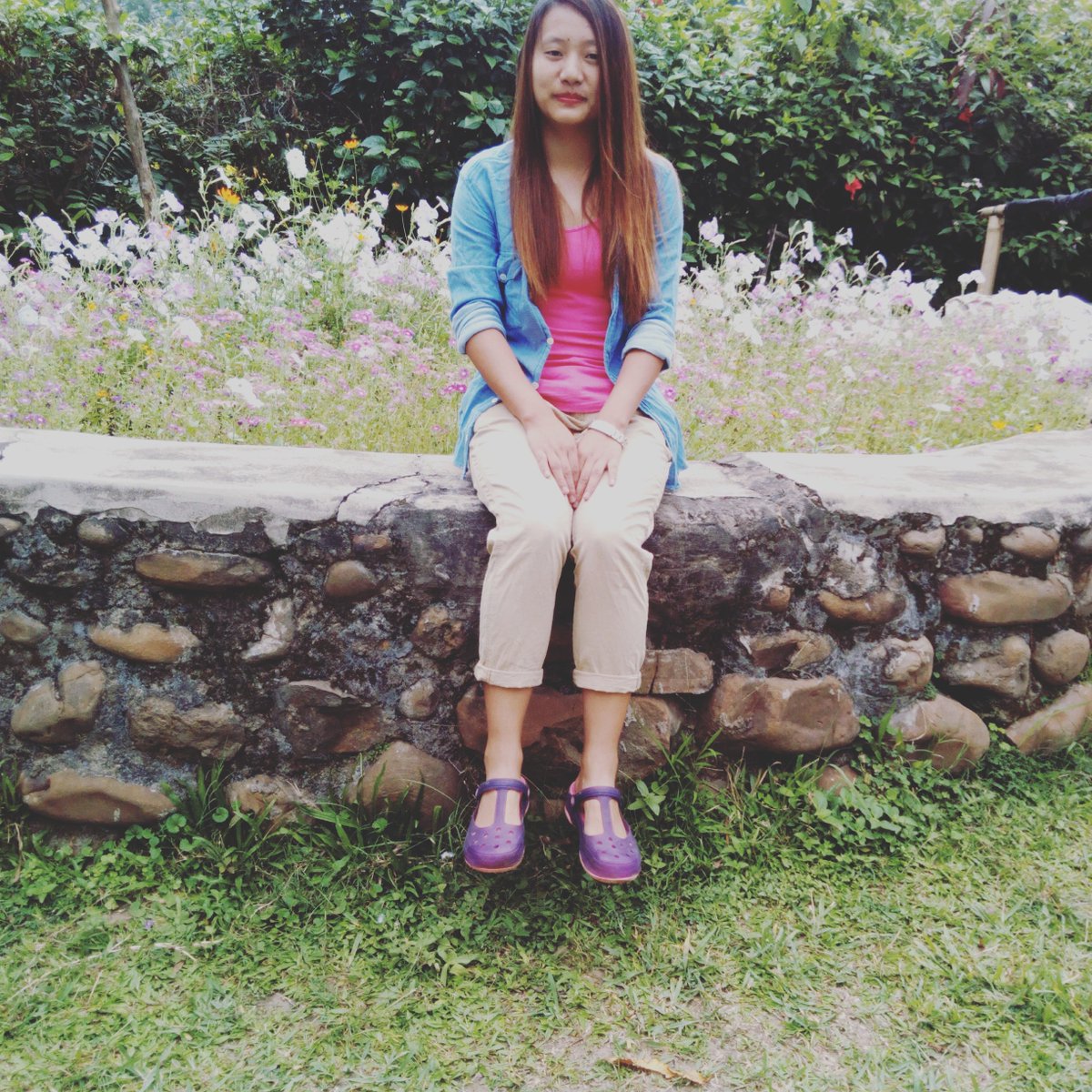 OTetse's tweet photo. @old memories @PatakiChristianCollege
#Life is Beautiful😇☺️ https://t.co/Qj6BsdC7kE