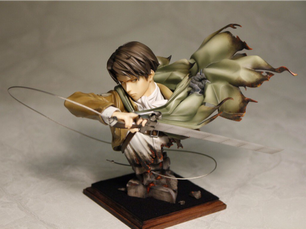 massiuven's tweet photo. 「リヴァイ胸像」完成品画像 Part 1 https://t.co/r4S9tDdmAP
