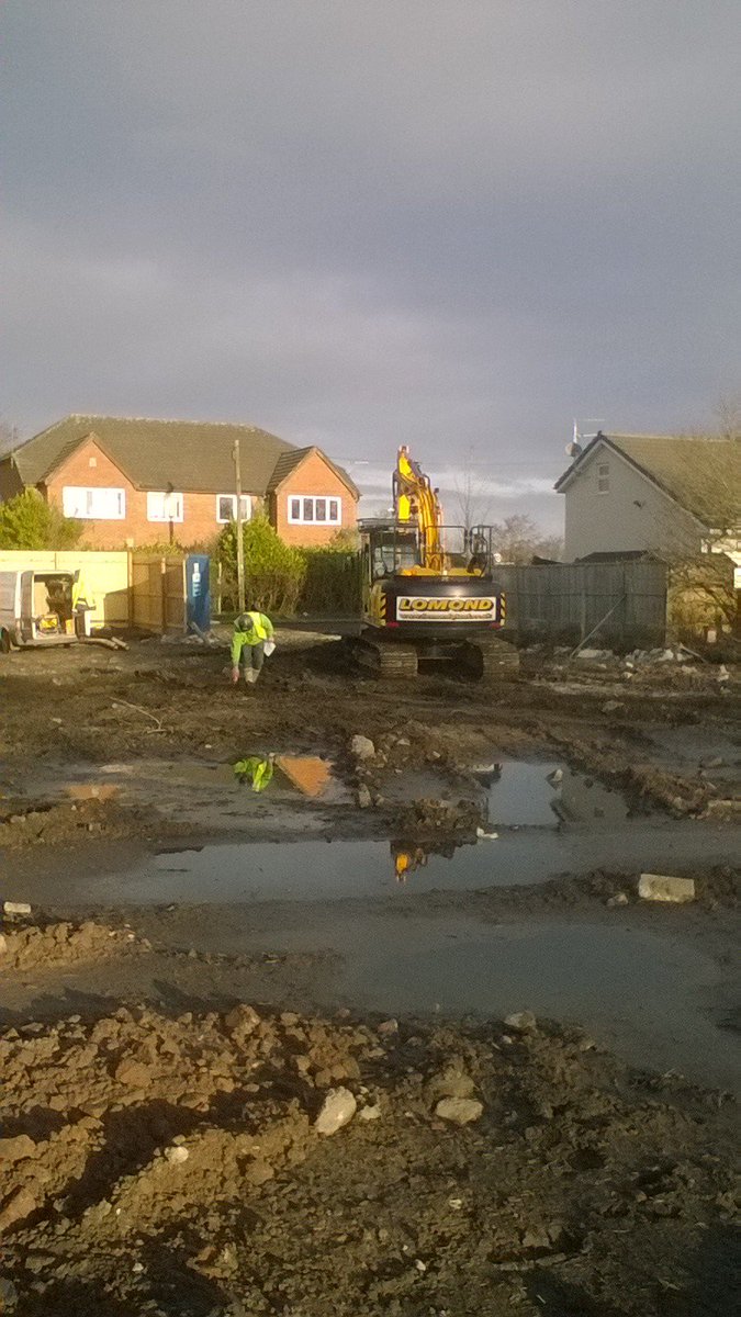 bmasbestos's tweet photo. Mollington Contracts getting started at Aughton nr Ormskirk. A new housing development for @KWHUK https://t.co/mNxM92h272