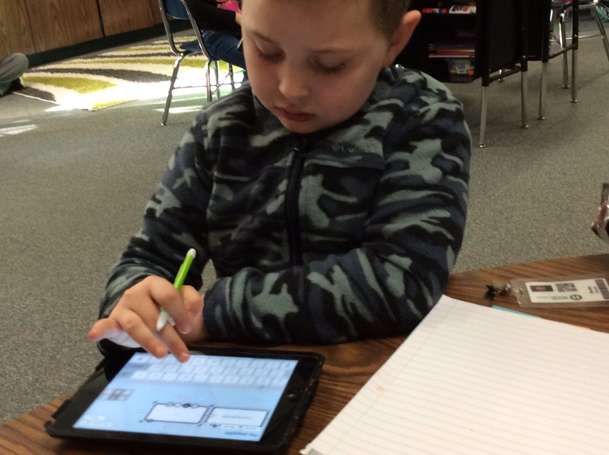 MSDSC_JWins's tweet photo. Check out this reading group! They are synthesizing a text through @poppletny! #DigitalCreators #HESReaders https://t.co/j2A0xDXRVS