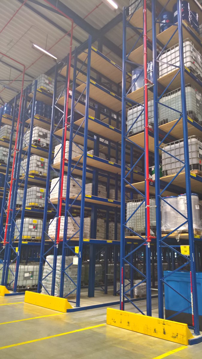 Gebrek aan #ADR opslagruimte? Wij hebben nog plaats! Uw partner voor #warehousing en #drumming