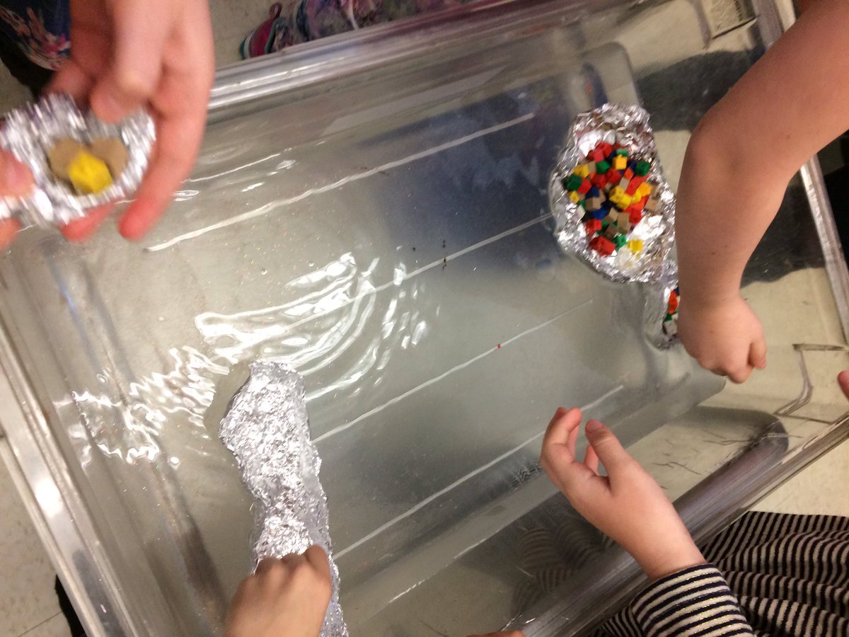 TSPSThomas's tweet photo. First we experiment with tin foil https://t.co/JiOegpO92p