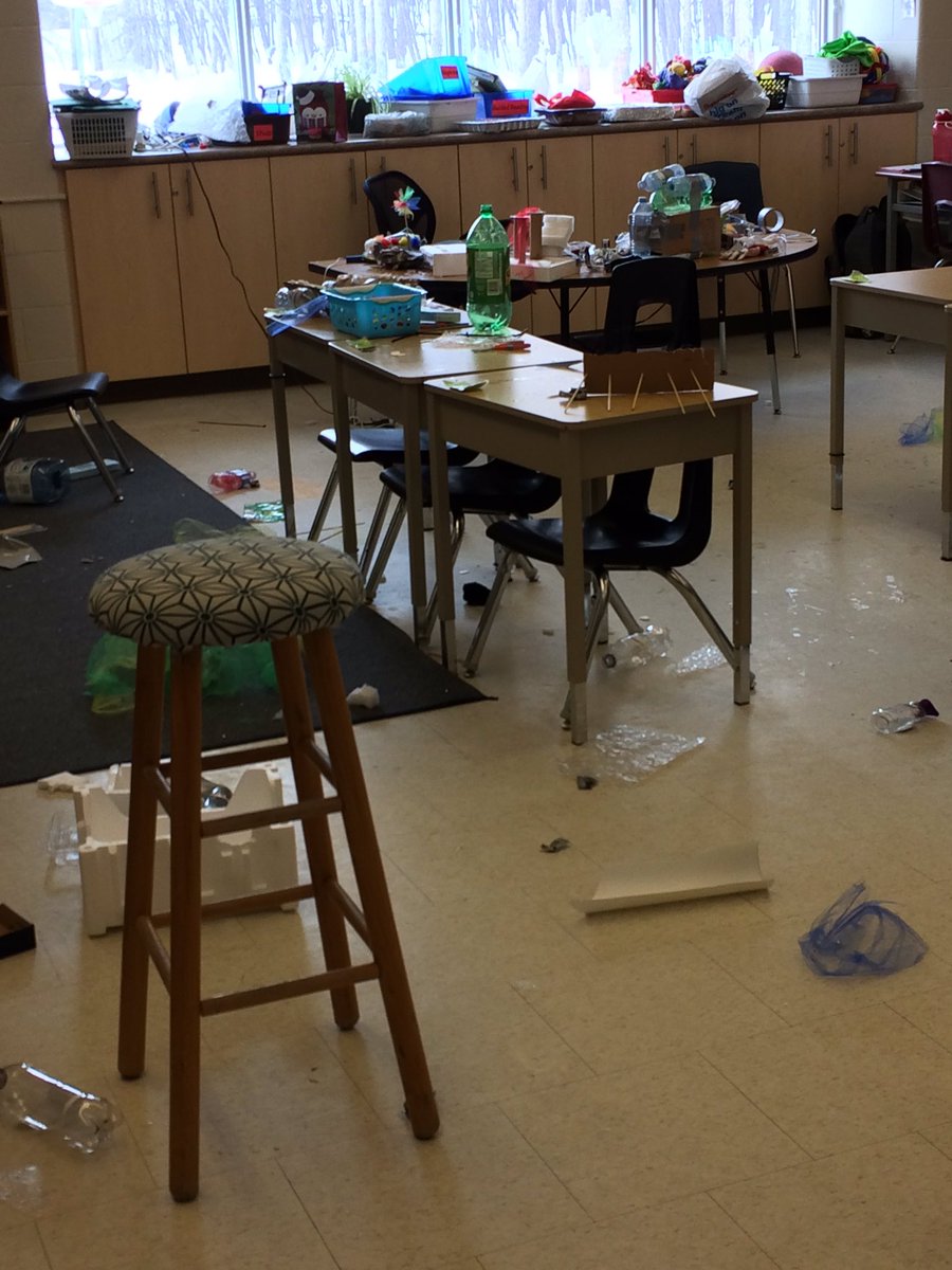 TSPSThomas's tweet photo. And now it's time to clean up https://t.co/orba3gAI7z