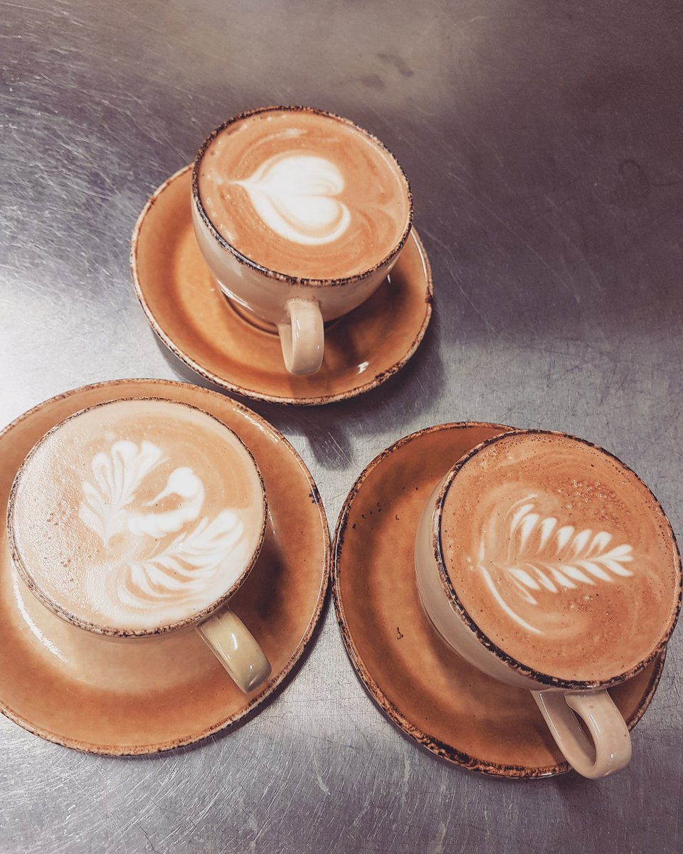 _HHJobs's tweet photo. Latte Art ☕ #latteart #harrisandhoole #coffee https://t.co/K3QI6zGNyp