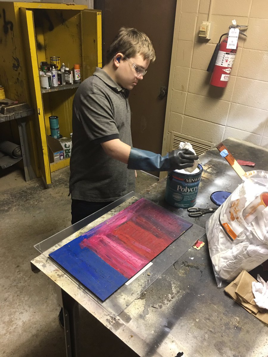 NNHSwoods's tweet photo. Kaleb-one of our multi needs students hard at work on his custom laser cut puzzle. #WeAre203 @FullSpecLaser https://t.co/xcvqNEeiNH