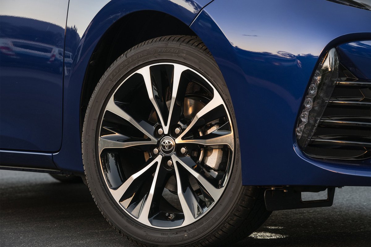 TreasureToyota's tweet photo. What do you love most about your #Toyota? Comment below! https://t.co/jXSIYJq4HM