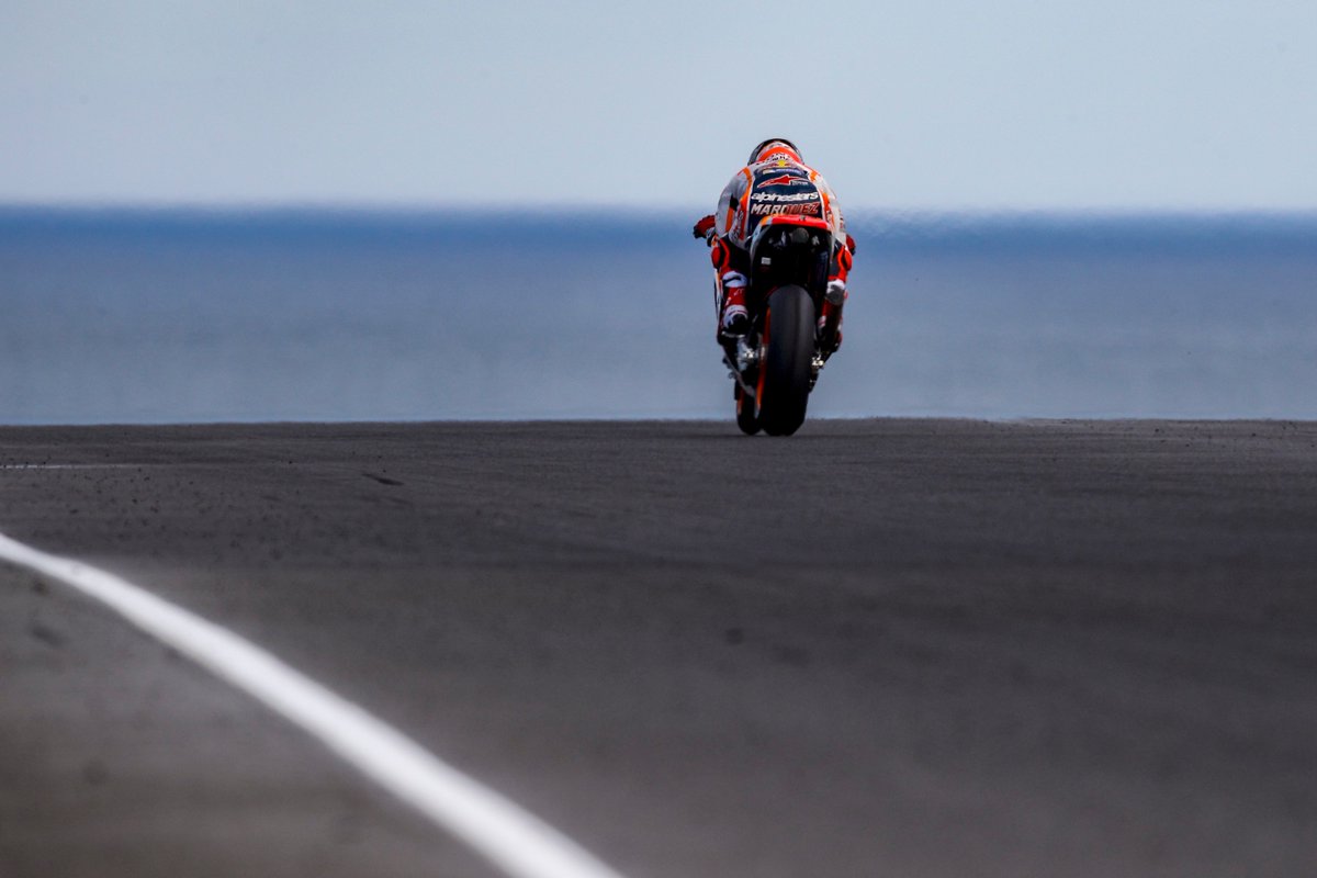 marcmarquez93's tweet photo. Contento con el trabajo de este segundo día, mañana más! ✊🏻 Happy with the work we've done today, tomorrow more! #preseason #australia #test https://t.co/kdaAnswJt1