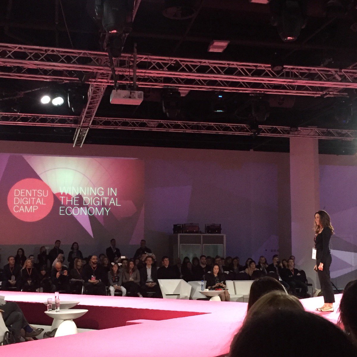 MediaMonitorBG's tweet photo. Come meet us at #DentsuDigitalCamp! Still a lot to learn about the #DigitalEconomy after the break. @dentsuaegis https://t.co/qOQOfEJ9ga