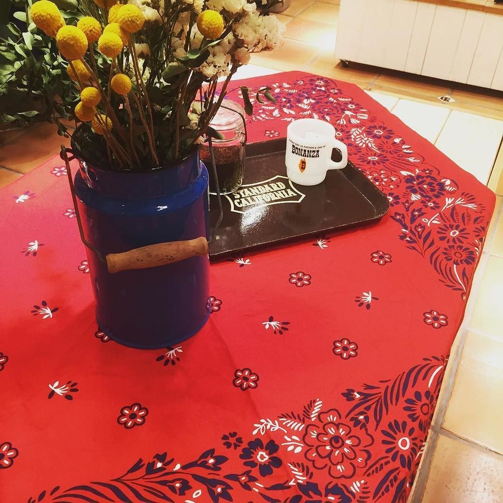 STANDARDCAL's tweet photo. SD Big Bandana.
#standardcalifornia #スタンダードカリフォルニア #bandana #calmness #17sscalmness #17sp… https://t.co/Uy1N6WrEQo https://t.co/8YQa4wcbBV
