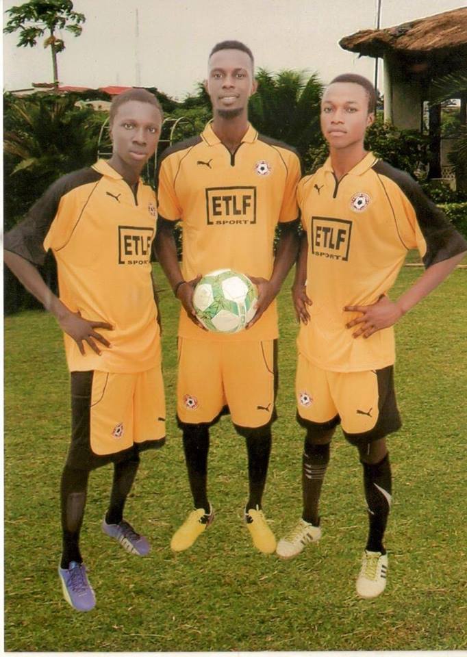 LagUtd's tweet photo. AWAY KIT: Excellent combination. Thanks to all the fans #PlayLoud! https://t.co/gNY873aDx5