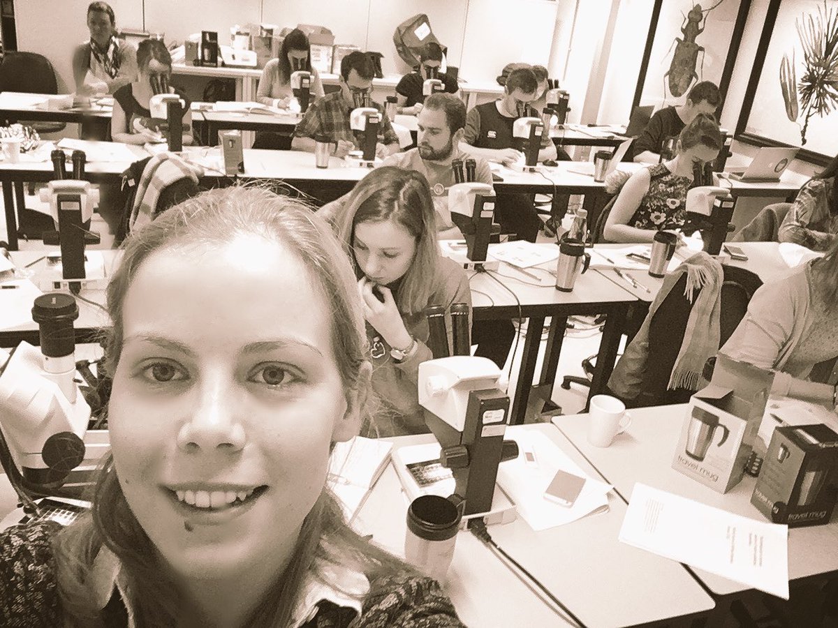 DrLynzFox's tweet photo. A beautiful day to be looking at the middle Miocene! #teachingselfie #NERCATSC #ForamSchool https://t.co/ZUYbxT02F3