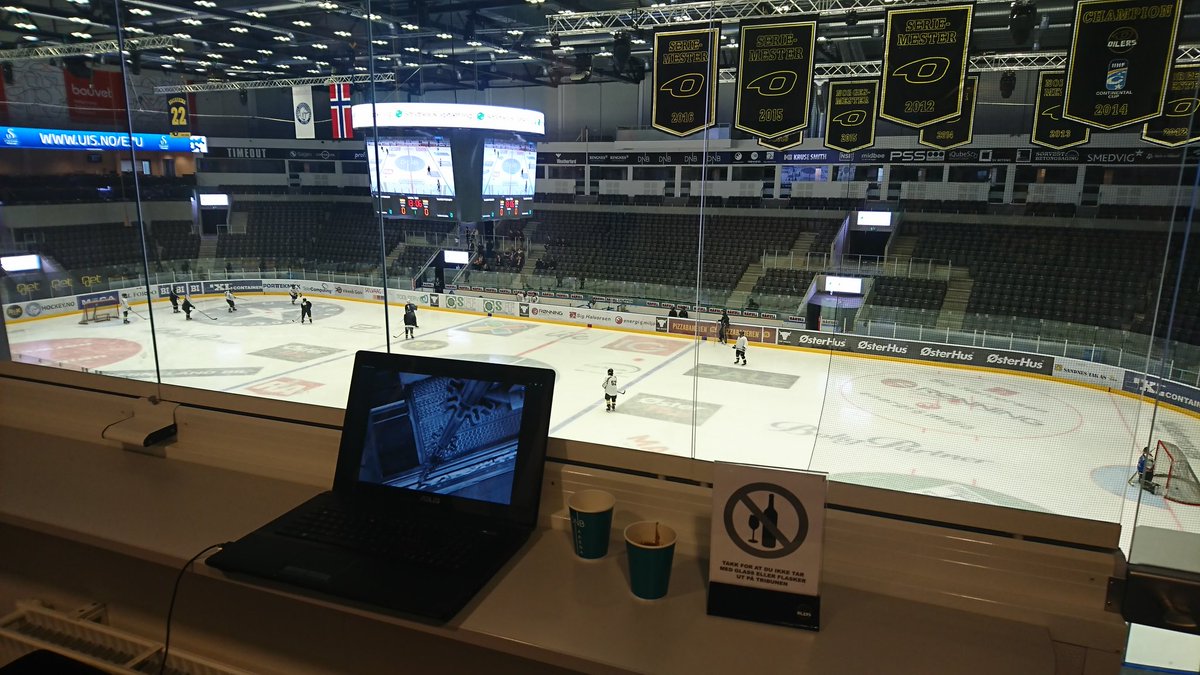 KBaerheim's tweet photo. Kontoret er flyttet til DNB Arena i dag :) https://t.co/xpzFVtLEbe