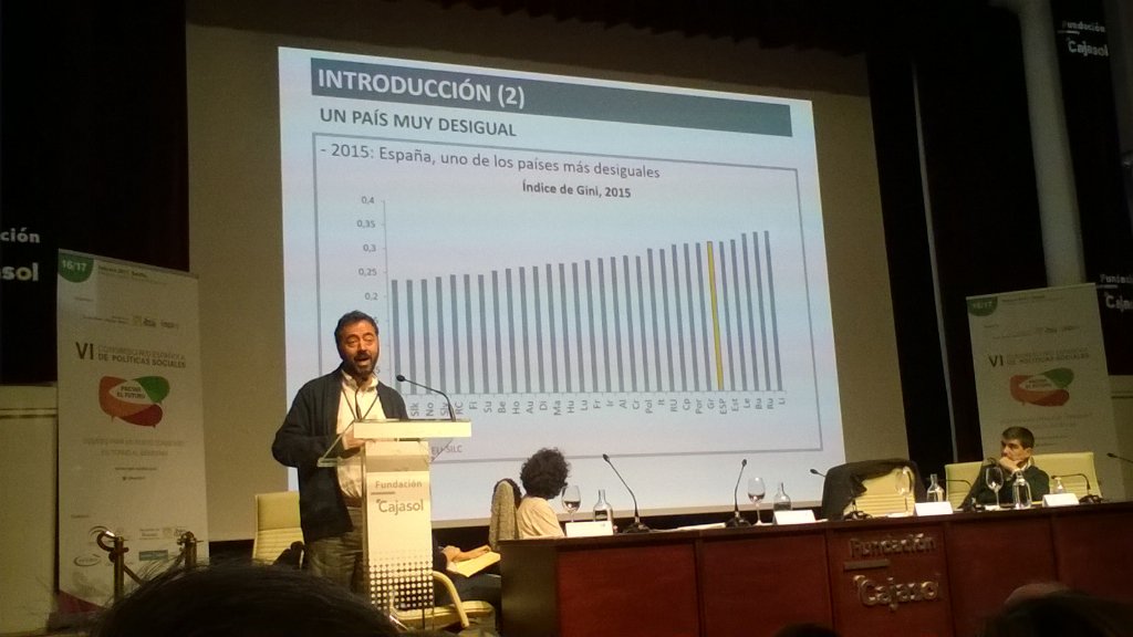 Foroservsocialm's tweet photo. #reps2017 España un país con altos índices de desigualdad en el contexto comparado Luis Ayala Cañon https://t.co/91SZXgxdBF