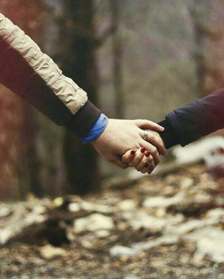 افرفـح چــم تـعــال بسـد
      تصـاويرك 

يلبروحي كبر غصـنك ولاحـطن 
     عـصافيـرك 

#قروب_همس_للرتويت
#هدوء_الفراشه_للدعم