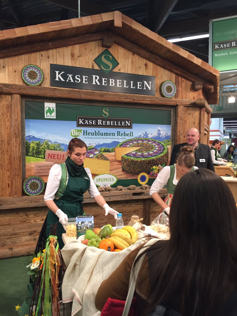 BerlinBritta's tweet photo. a lot of bio cheese at #biofachmesse #vivaness - this was outstanding #käserebellen #nürnberg https://t.co/zJ1T0vhGnf
