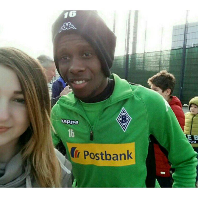 Teamtraore16's tweet photo. King 💪💚 Love all moments with him. #ibo #traore #borussia #hero #teamtraore #it16 https://t.co/6ERDsUgpKn