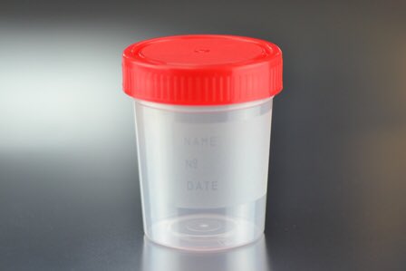 soloparatuitear's tweet photo. —¿Quiere vaso para la Cruzcampo? https://t.co/ytNG7atBft