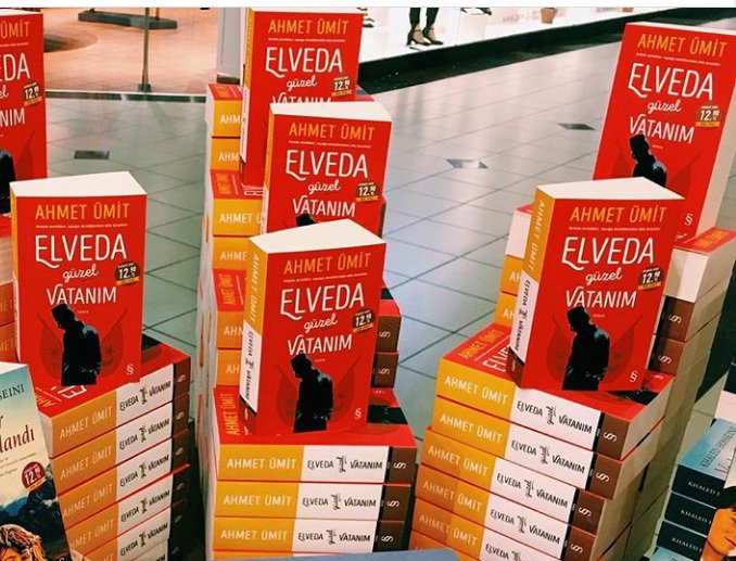 semerkantkemal's tweet photo. Elveda Güzel Vatanım (MidiBoy)- Ahmet Ümit #ElvedaGüzelVatanım #AhmetÜmit #MidiBoy @EverestKitap @SemerkantKitabe https://t.co/z0wX8A7Urg