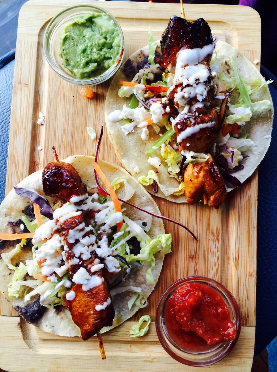 OurAmazing Spice Grilled Chicken or Prawn Tacos
#Student Lunch 3.95-5.95
#DinnerMenu 4-10😍
#2 Cocktails £10
#Pre Theatre 

Tel: 02890663101