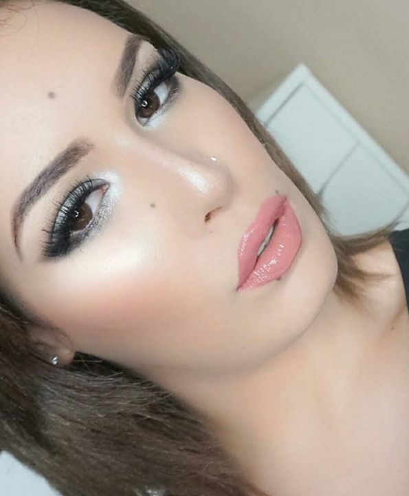 bb4bcosmetics's tweet photo. Dasa Lavric 🌸 You Melt Me 'It's Pretty In April' https://t.co/7GUPfW9Jtd