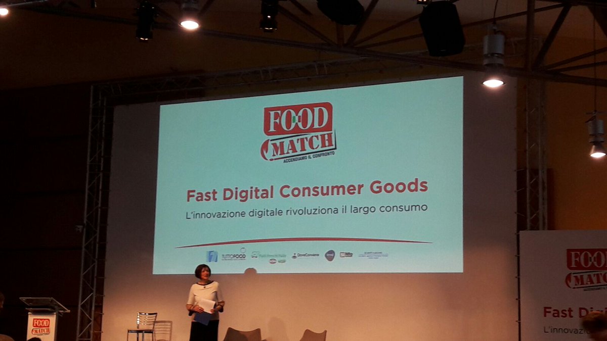 TuttoFoodMilano's tweet photo. A #foodmatch2017 presentati gli effetti della rivoluzione digitale sulle strategie dei retailer:dallo #storytelling all'#InfluencerMarketing https://t.co/ghYIvFcesy