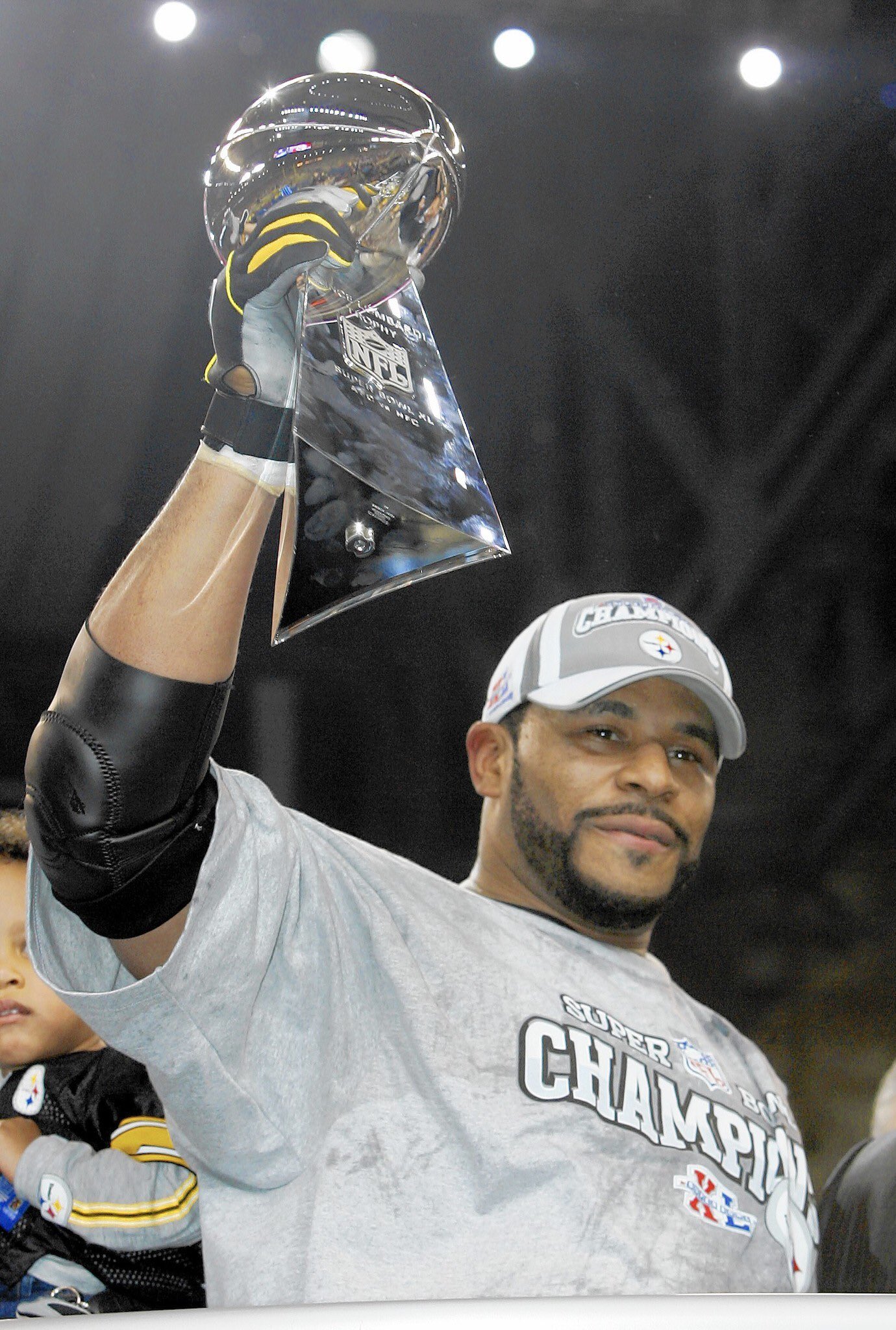 Happy Birthday Jerome Bettis        