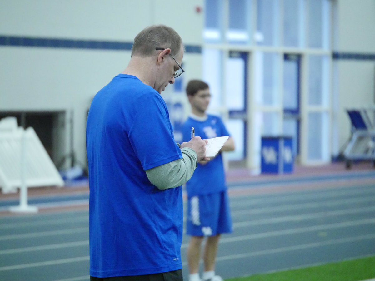 Dean Hood (@UKFootball)