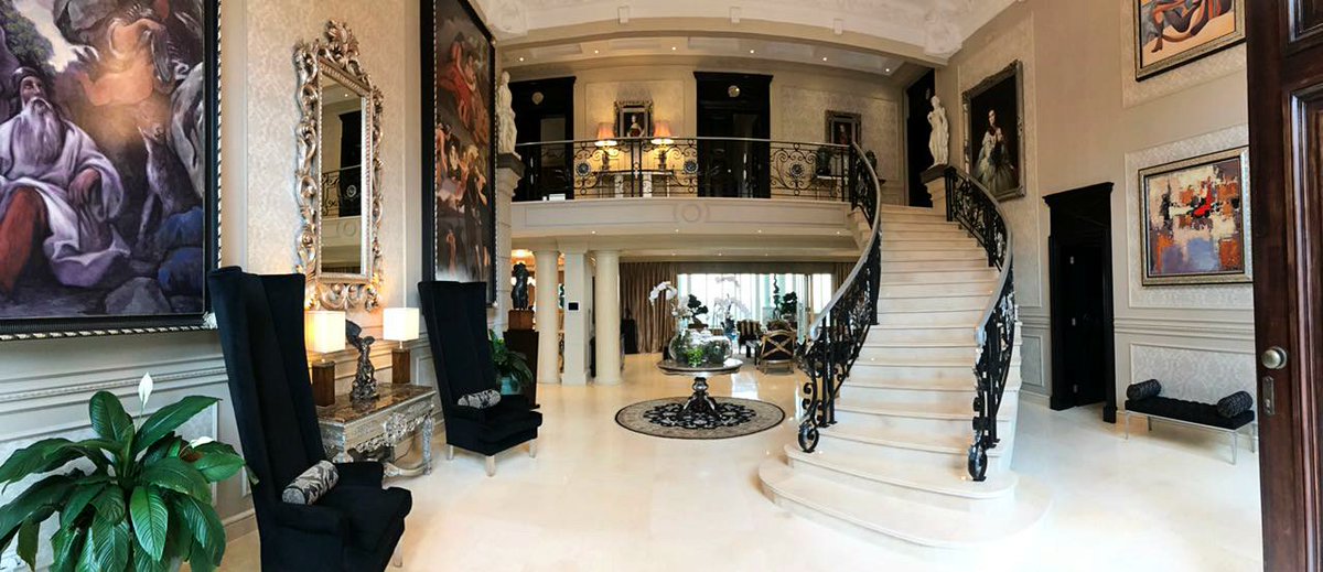 SABC3Topbilling's tweet photo. That’s a wrap! Which one of these #TopBilling #TopHomes could you happily wake up in each morning? Until next week, goodnight and God bless. https://t.co/30CFSaMMkM