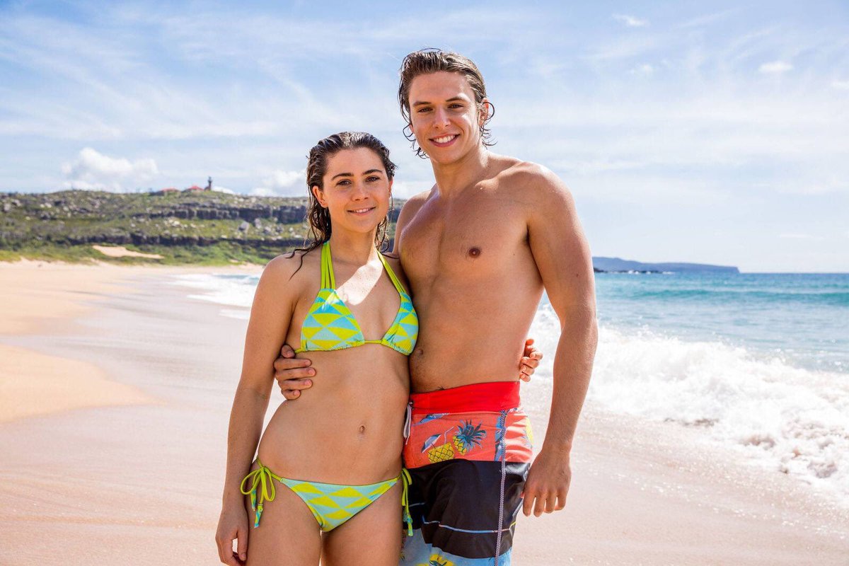 homeandawaytv2's tweet photo. ๐ญ๐ญโค๏ธโค๏ธ #ripbillieashford #mattlittle #HomeandAway #summerbay #tessadejosselin https://t.co/60tbuoGdAe