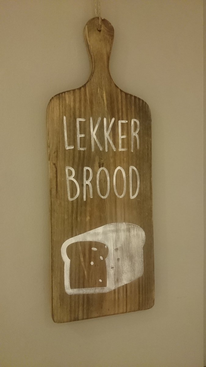 BakkerTimmer's tweet photo. Openingsaanbieding in de Cocksdorp :
Alle broden 2 x 70 cent. https://t.co/MiUHtf7hYX