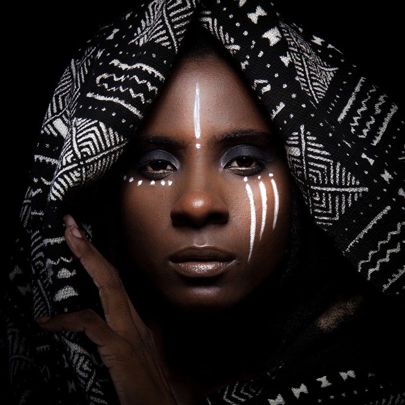 UnitesAfrica's tweet image. This Week, We Focus Our Spotlight On Jamaican Singer and Empress, 'Jah9' musicunitesafrica.org/neoafrikanvoic…