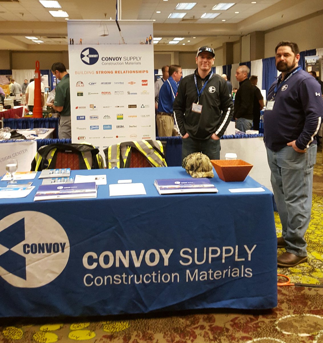 RCIPugetSound's tweet image. Great seeing Chapter members of Convoy at the RCAW.