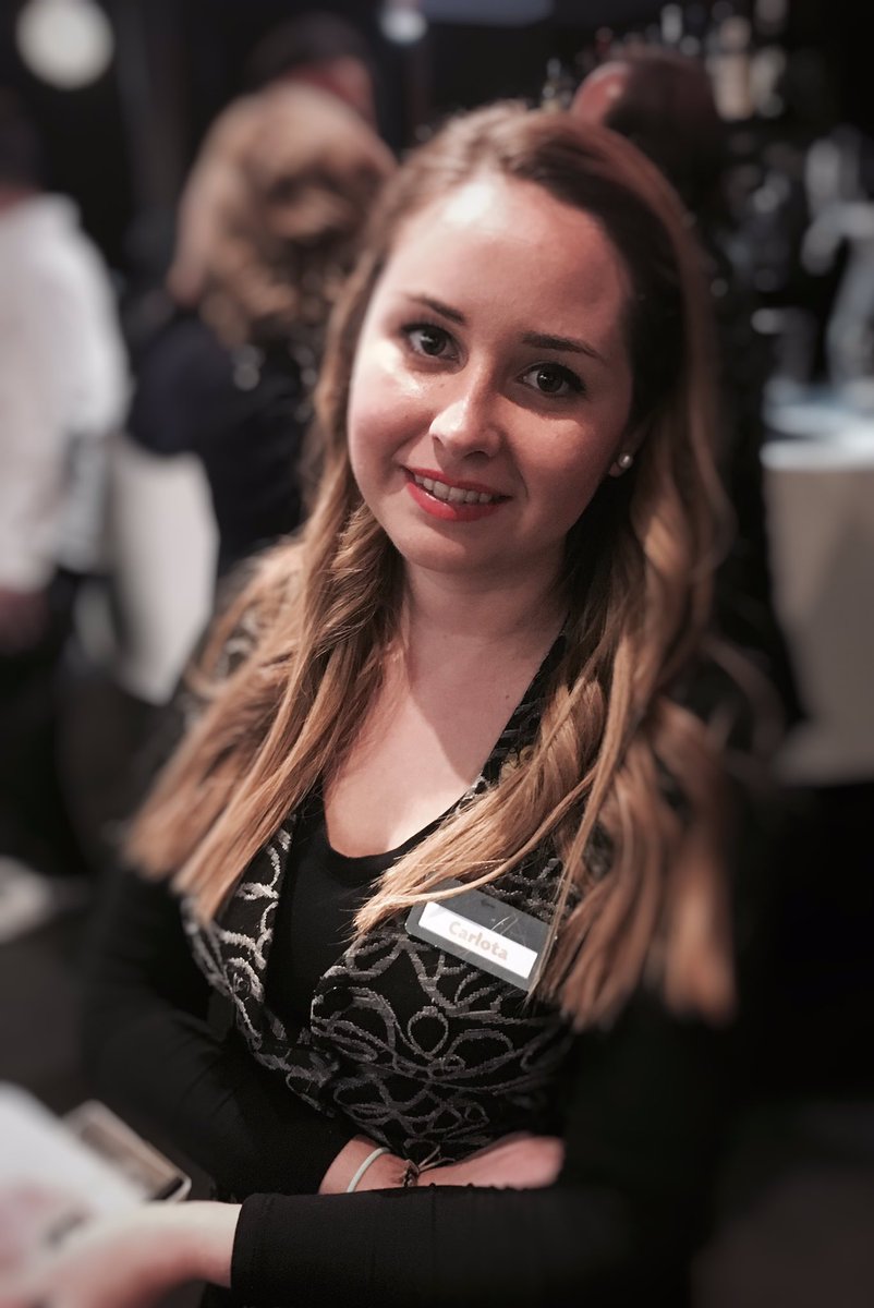 PokerCasinoVlc's tweet image. ¿Queréis un #addfree? @CarlotaBroig es vuestra chica ♠️♣️♥️♦️ 107 #players #CNPValencia y subiendo @enPOKERment @EducaPoker