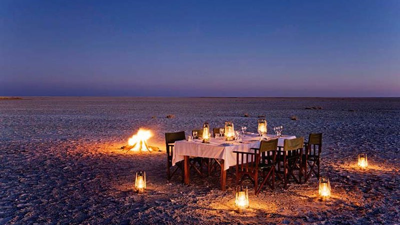 Unique Places to Dine on Safari - top romantic spots, salt pans #Botswana #luxurytravel bit.ly/UniqueSafariDi… <a href="/UnchartedAfrica/">UnchartedAfrica</a>