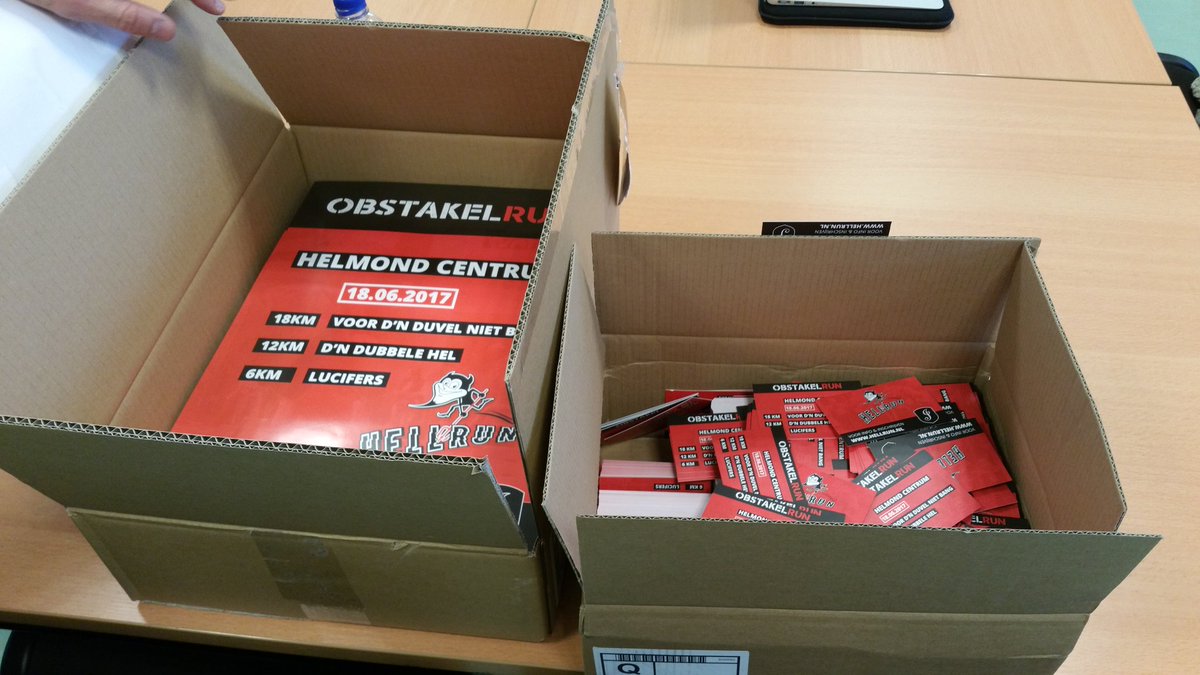 HellRunHelmond's tweet photo. Binnenkort kom je de poster overal tegen 🙌 https://t.co/3uZUvkgFZx en doe mee. https://t.co/oqMl5SasoE