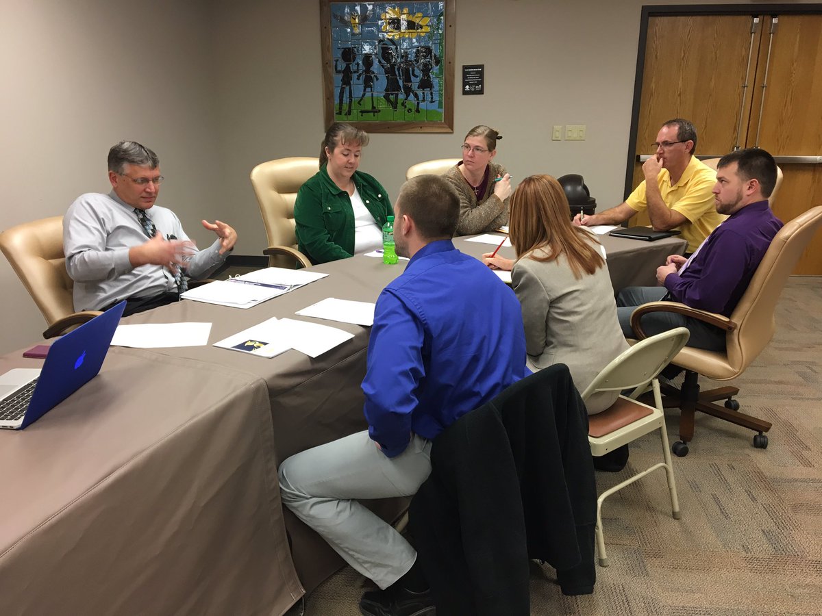 KSDE_TLA's tweet photo. #KESA Qtr 3 training @ksdehq in Topeka today with #KPLT reps @ShumanIdalia and @JulieDoyen! https://t.co/LnEL6RvW41
